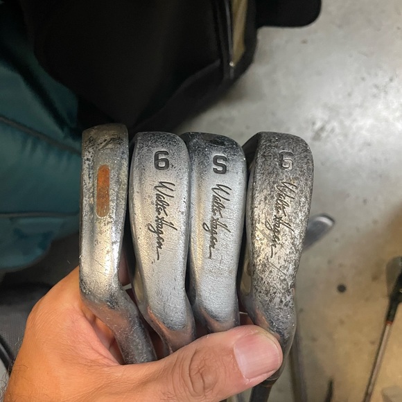 walter Hagen kids 7 pc golf set in right hand plus
stand bag with - Picture 2 of 11